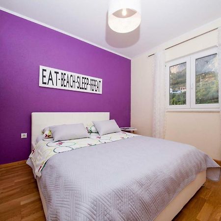 Apartment Sarena Макарска Екстериор снимка