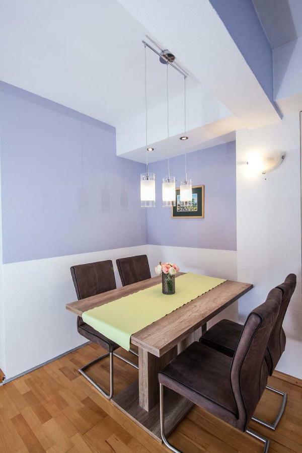 Apartment Sarena Макарска Екстериор снимка