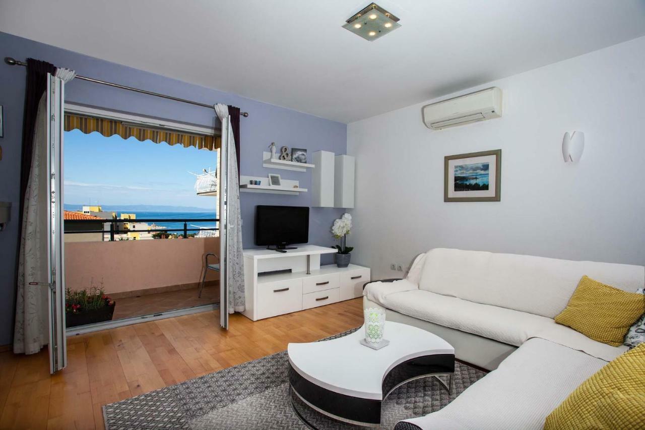 Apartment Sarena Макарска Екстериор снимка