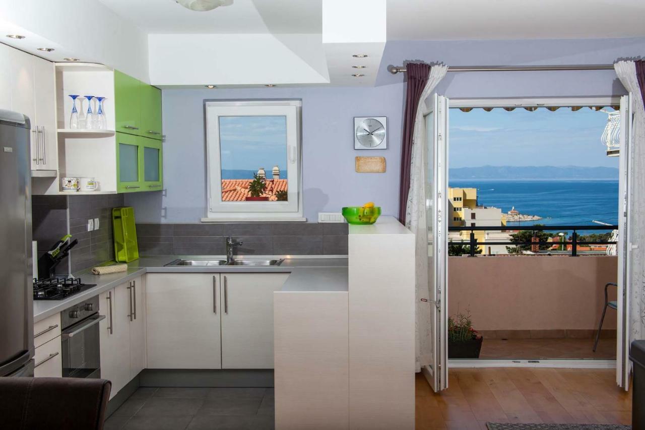 Apartment Sarena Макарска Екстериор снимка